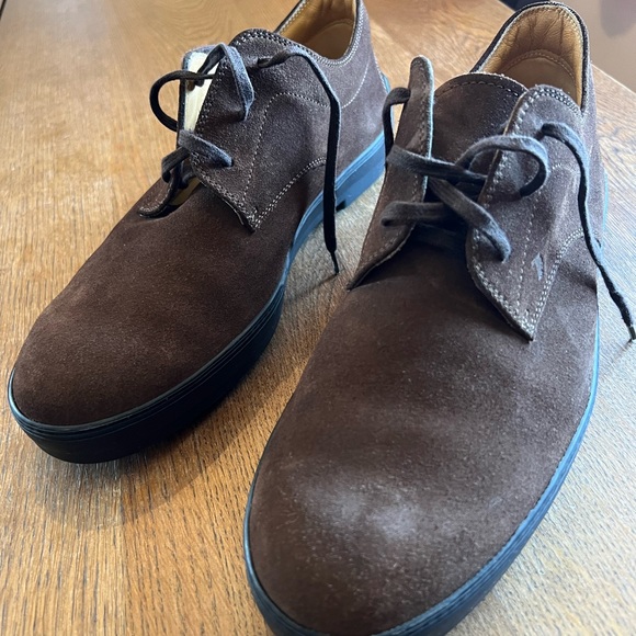 Tod's Brown Suede Chukka Boots with Black Sole